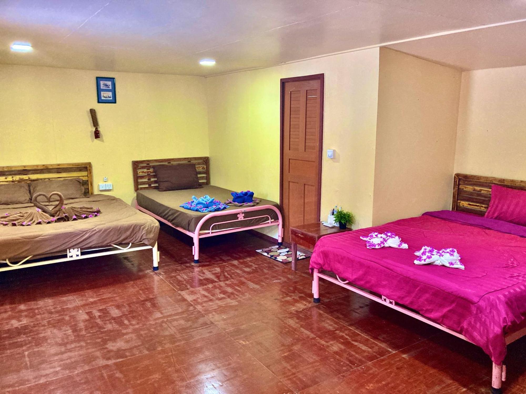 Hostel Lucky Sun Saracen Bay Koh Rong Sanloem Zimmer foto